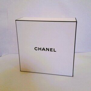 Chanel - Empty box and ribbons- $20
